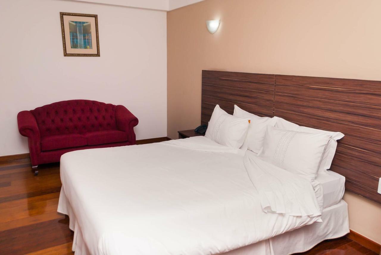 Abba Hotel Betim Exteriér fotografie